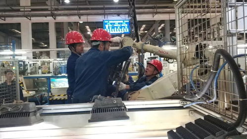 側(cè)記︱機(jī)器人維護(hù)技術(shù)培訓(xùn)背后的故事